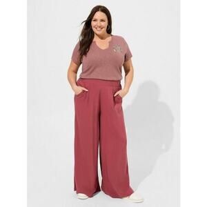 Torrid Pull On Challis Wide Leg High Rise Pants Maroon Size 4S (4X Short). NEW